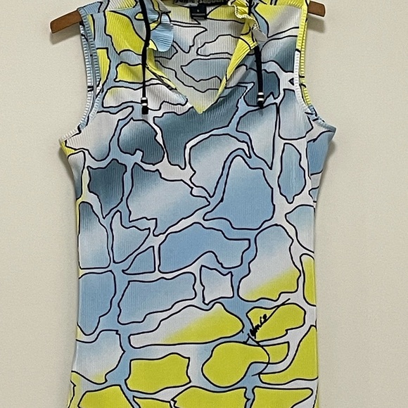 Jamie Sadock top size small 
Excellent Like New Condition - Picture 1 of 6